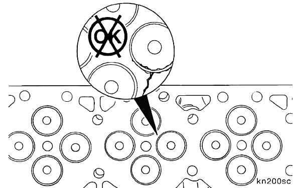 柴油機(jī)缸蓋與氣門結(jié)合面裂紋示意圖.png